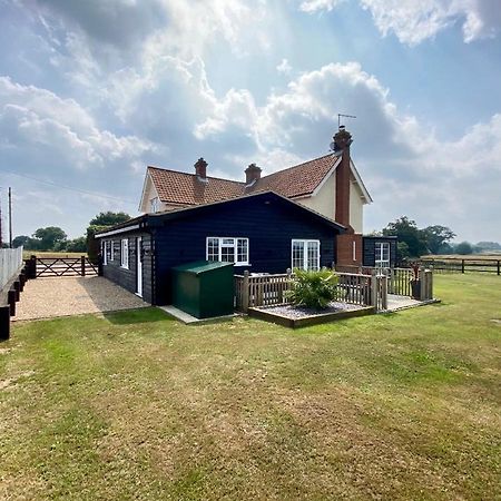 Near Woodbridge The Annexe Eyke Fantastic Views With Dog Secure Garden And Paddock Villa Екстериор снимка