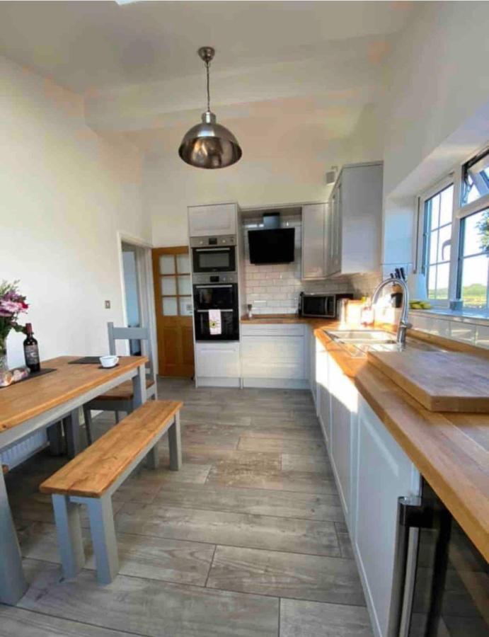 Near Woodbridge The Annexe Eyke Fantastic Views With Dog Secure Garden And Paddock Villa Екстериор снимка